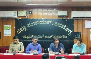 ಮಳೆ ಸಂತ್ರಸ್ತರಿಗೆ ಶೀಘ್ರವಾಗಿ ಸ್ಪಂದಿಸಿ ಕ್ರಮ ವಹಿಸಲು ಅಧಿಕಾರಿಗಳಿಗೆ ಸಚಿವ ಎಸ್ ಮಧು ಬಂಗಾರಪ್ಪ ಸೂಚನೆ