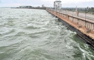 ಕೆ.ಆರ್.ಎಸ್ ಜಲಾಶಯದಿಂದ 1.50 ಲಕ್ಷ ಕ್ಯೂಸೆಕ್ಸ್ ಹೊರಹರಿವು: ಮುನ್ನೆಚ್ಚರಿಕೆ ವಹಿಸಲು ಸಾರ್ವಜನಿಕರಲ್ಲಿ ಮನವಿ