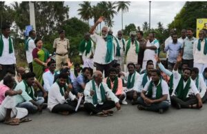 ಡಿಕೆಶಿ ವಿರುದ್ಧ ರೈತರ ಪ್ರತಿಭಟನೆ: ಕ್ಷಮೆಗೆ ಆಗ್ರಹ
