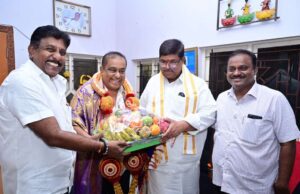 ಸಂಗೀತ ನಿರ್ದೇಶಕ ಹಂಸಲೇಖ ಅವರಿಗೆ ಶಾಸಕ ಕೆ.ಗೋಪಾಲಯ್ಯ ಅವರಿಂದ ಅಭಿನಂದನೆ