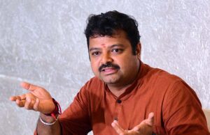 ಕಾಂಗ್ರೆಸ್ ಕಾರ್ಯಕರ್ತೆ ವಿರುದ್ಧ ಫೇಸ್ ಬುಕ್ ನಲ್ಲಿ ಅವಹೇಳನಕಾರಿ ಕಮೆಂಟ್: ಚಕ್ರವರ್ತಿ ಸೂಲಿಬೆಲೆ ವಿರುದ್ಧ ಎಫ್ ಐಆರ್