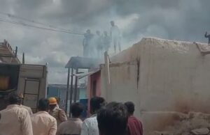 ವಿದ್ಯುತ್ ಶಾರ್ಟ್ ಸರ್ಕ್ಯೂಟ್ ನಿಂದ ಮನೆಗೆ ಬೆಂಕಿ: ಗೃಹೋಪಯೋಗಿ ವಸ್ತುಗಳಿಗೆ ಹಾನಿ