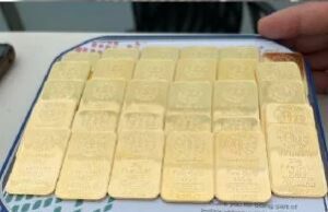 ಬೆಂಗಳೂರು ಏರ್ ಪೋರ್ಟ್ ನಲ್ಲಿ ಪ್ರಯಾಣಿಕನಿಂದ 30 ಚಿನ್ನದ ಬಿಸ್ಕೆಟ್ ವಶ