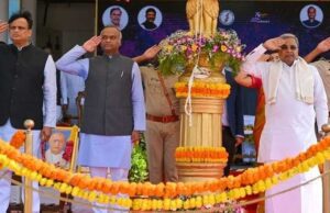 ಕಲ್ಯಾಣ ಕರ್ನಾಟಕ ಅಮೃತ ಮಹೋತ್ಸವ: ನಗರದ ಡಿ.ಆರ್.ಮೈದಾನದಲ್ಲಿ ಮುಖ್ಯಮಂತ್ರಿ ಸಿದ್ದರಾಮಯ್ಯ ರಿಂದ ರಾಷ್ಟ್ರಧ್ವಜಾರೋಹಣ