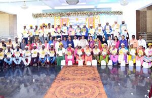 ಶ್ರೀರಾಂಪುರ ಪಟ್ಟಣ ಪಂಚಾಯತಿಯಿಂದ ಪೌರಕಾರ್ಮಿಕರ ದಿನಾಚರಣೆ