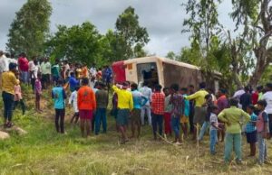 ಬಸ್ ಅಪಘಾತ: ಶಾಲಾ ಮಕ್ಕಳು ಸೇರಿದಂತೆ 40ಕ್ಕೂ ಹೆಚ್ಚು ಮಂದಿಗೆ ಗಾಯ