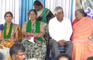 ಮಂಡ್ಯದಲ್ಲಿ ಮುಂದುವರೆದ ಕಾವೇರಿ ಹೋರಾಟ: ವಿವಿಧ ಸಂಘಟನೆಗಳಿಂದ ಪ್ರತಿಭಟನೆ