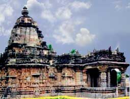 ಹಿರೇ ಹಡಗಲಿಯ ಕಲ್ಲೇಶ್ವರ ದೇವಾಲಯ