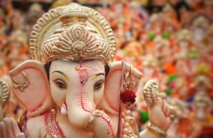 ಆ ಬಾನ ಪತದಲ್ಲಿ ಸಪ್ರಾಶ್ವರಥದಲ್ಲಿ