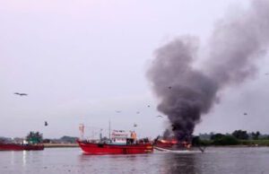 ಮಂಗಳೂರು: ಮೀನುಗಾರಿಕಾ ಬೋಟ್ ಗೆ ಆಕಸ್ಮಿಕ ಬೆಂಕಿ