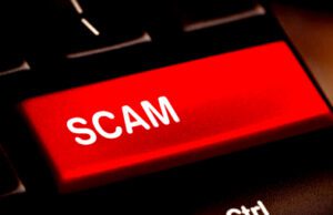 ಆಕಸ್ಮಿಕವಾಗಿ ಲೋನ್ ಆ್ಯಪ್ ಡೌನ್ ಲೋಡ್ ಮಾಡಿದ ಯುವತಿ: ಸೈಬರ್ ವಂಚಕರಿಂದ ಬ್ಲ್ಯಾಕ್ ಮೇಲ್