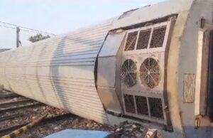 ಹಳಿತಪ್ಪಿದ ದೆಹಲಿ-ಕಾಮಾಖ್ಯ ಈಶಾನ್ಯ ಎಕ್ಸ್ ಪ್ರೆಸ್ ರೈಲು: ನಾಲ್ವರ ಸಾವು- 70 ಮಂದಿಗೆ ಗಾಯ