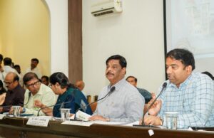 ಸಾಮಾಜಿಕ ಸಂದೇಶ ಸಾರುವ ಸ್ತಬ್ಧಚಿತ್ರ ಸಿದ್ಧಪಡಿಸಿ: ಡಾ.ಹೆಚ್.ಸಿ.ಮಹದೇವಪ್ಪ