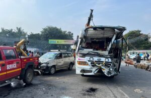 ಕೆಎಸ್’ಆರ್’ಟಿಸಿ – ಖಾಸಗಿ ಬಸ್ ನಡುವೆ ಅಪಘಾತ: ಪ್ರಾಣಾಪಾಯದಿಂದ ಪ್ರಯಾಣಿಕರು ಪಾರು