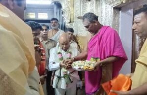 ತಾಯಿ ಚಾಮುಂಡೇಶ್ವರಿ ದರ್ಶನ ಪಡೆದ ರಾಜ್ಯಪಾಲರು