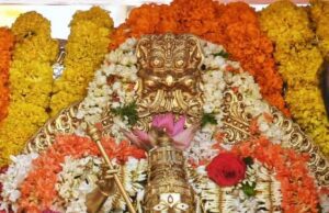 ಚಾಮುಂಡಿ ಬೆಟ್ಟದಿಂದ ಅರಮನೆಗೆ ಆಗಮಿಸಿದ ಚಾಮುಂಡೇಶ್ವರಿ ತಾಯಿ ಉತ್ಸವ ಮೂರ್ತಿ