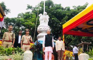 ಮಂಗಳೂರು: ಅದ್ದೂರಿಯಾಗಿ ಕನ್ನಡ ರಾಜ್ಯೋತ್ಸವ ಆಚರಣೆ