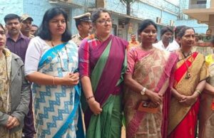 ಮಹಿಳೆಗೆ ಥಳಿತ ಪ್ರಕರಣ: ಸಂತ್ರಸ್ತೆ ಭೇಟಿಯಾಗಿ ಮಾಹಿತಿ ಸಂಗ್ರಹಿಸಿದ ಬಿಜೆಪಿ ಸತ್ಯಶೋಧನಾ ಸಮಿತಿ