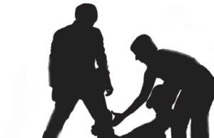 ಅಕ್ರಮ ಮರಳುಗಾರಿಕೆ ಕುರಿತು ಮಾಹಿತಿ ನೀಡಿದ ಆರೋಪ: ವ್ಯಕ್ತಿಯ ಮೇಲೆ ಹಲ್ಲೆ