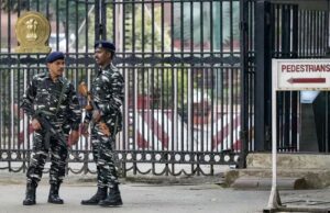 ಸಂಸತ್ ನಲ್ಲಿ ಭದ್ರತಾ ಲೋಪ: ಲೋಕಸಭೆ ಸಚಿವಾಲಯ ಏಳು ಮಂದಿ ಅಮಾನತು