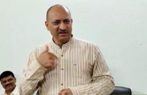 ಕಾಂಗ್ರೆಸ್ ನಾಯಕರಿಗೆ ಸಭ್ಯತೆ ಏನು ಎಂದು ನಾನು ಪಾಠ ಮಾಡುತ್ತೇನೆ: ಸಂಸದ ಅನಂತ ಕುಮಾರ್ ಹೆಗಡೆ ವಾಗ್ದಾಳಿ