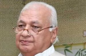 ಕೇರಳ ರಾಜ್ಯಪಾಲ ಖಾನ್ ಪ್ರತಿಕೃತಿ ದಹಿಸಿದ ಎಸ್ಎಫ್ಐ ಅಧ್ಯಕ್ಷೆ: ಇತರ ಎಂಟು ಮಂದಿ ವಿರುದ್ಧ ಕೇಸ್ ದಾಖಲು