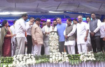 ಮಿಸ್ಟರ್ ಪ್ರತಾಪ್ ಸಿಂಹ ರಾಜ್ಯದ ಬರ ಪರಿಹಾರಕ್ಕೆ ಒಂದೇ ಒಂದು ರೂಪಾಯಿಯನ್ನೂ ಬಿಡುಗಡೆ ಮಾಡಿಸಿಲಿಲ್ಲ ಏಕೆ: ಸಿಎಂ ಪ್ರಶ್ನೆ