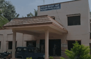 ಮಂಡ್ಯ: ದೇಣಿಗೆ ಕೊಡುವ ಆಮಿಷವೊಡ್ಡಿ ನಕಲಿ ನೋಟು ಕೊಟ್ಟು 1.10 ಕೋಟಿ ದೋಚಿ ಆರೋಪಿ ಪರಾರಿ