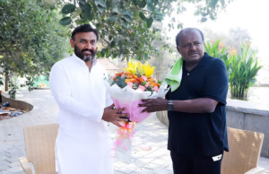 ಎಚ್.ಡಿ. ಕುಮಾರಸ್ವಾಮಿ ಅವರನ್ನು ಭೇಟಿ ಮಾಡಿದ ಬಿಜೆಪಿ ಮುಖಂಡ ಡಾ. ಕೆ. ಸುಧಾಕರ್