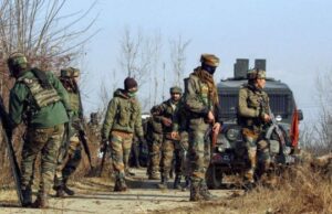 ಜಮ್ಮು ಕಾಶ್ಮೀರ: ಸೇನಾ ವಾಹನದ ಮೇಲೆ ಗುಂಡಿನ ದಾಳಿ- ಭಯೋತ್ಪಾದಕರ ಶೋಧ ಕಾರ್ಯಾಚರಣೆ ಆರಂಭ