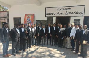 ಪೊಲೀಸರ ಕ್ರಮ ಖಂಡಿಸಿ, ಕಲಾಪದಿಂದ ಹೊರಗುಳಿದ ವಕೀಲರು