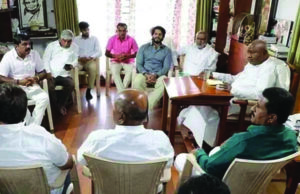 ಮಂಡ್ಯ ಜೆಡಿಎಸ್ ನಾಯಕರ ಜತೆ ಮಹತ್ವದ ಚರ್ಚೆ: ಮಂಡ್ಯ ಅಭ್ಯರ್ಥಿ ಆಯ್ಕೆ ಅಧಿಕಾರ ಹೆಚ್.ಡಿ.ಕುಮಾರಸ್ವಾಮಿಗೆ ಬಿಟ್ಟ ಹೆಚ್.ಡಿ.ದೇವೇಗೌಡರು