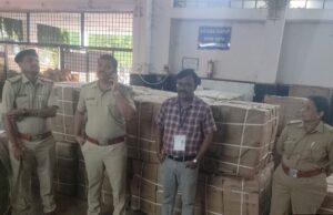 ಹುಬ್ಬಳ್ಳಿ ರೈಲ್ವೆ ನಿಲ್ದಾಣದ ಪಾರ್ಸಲ್ ಆಫೀಸ್ ನಲ್ಲಿ ದಾಖಲೆ ಇಲ್ಲದ 480 ಮಿಕ್ಸರ್ ವಶಕ್ಕೆ