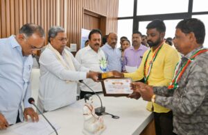 ಅಂಗಾಂಗ ದಾನಿಗಳ ಕುಟುಂಬದವರಿಗೆ ಪ್ರಶಂಸಾ ಪತ್ರ ವಿತರಣೆ: ಸರ್ಕಾರ ನಿಮ್ಮೊಂದಿಗಿದೆ ಎಂದ ಮುಖ್ಯಮಂತ್ರಿ