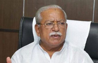 ಶಿವಮೊಗ್ಗದಲ್ಲಿ ಎಐಸಿಸಿ ಅಧ್ಯಕ್ಷ ಖರ್ಗೆಗೆ 60 ಎಕರೆ ಜಮೀನು ಹಂಚಿಕೆ: ಜಿಗಜಿಣಗಿ ಆರೋಪ