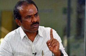 ರೈತರ ಜಮೀನು ವಶಕ್ಕೆ ಆದೇಶಿಸಿದ ಅಧಿಕಾರಿಗಳನ್ನು ವಜಾ ಮಾಡಿ: ರವಿಕುಮಾರ್