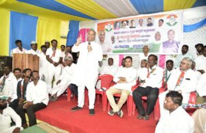 ಗ್ಯಾರಂಟಿ ಯೋಜನೆಗಳನ್ನು ಸ್ಥಗಿತ ಮಾಡಲು ಬಿಜೆಪಿ ಹುನ್ನಾರ: ಸಚಿವ ಪ್ರಿಯಾಂಕ್ ಖರ್ಗೆ
