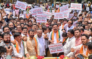 ಮೈಸೂರು: ನೇಹಾ ಹಿರೇಮಠ ಹತ್ಯೆ ಖಂಡಿಸಿ ಬಿ.ವೈ.ವಿಜಯೇಂದ್ರ ನೇತೃತ್ವದಲ್ಲಿ ಬಿಜೆಪಿ ಪ್ರತಿಭಟನೆ