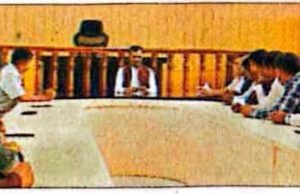 ಬದುಕಿರುವ ವ್ಯಕ್ತಿಗೆ ಮರಣ ಪ್ರಮಾಣ ಪತ್ರ ನೀಡಿದ ಕಂದಾಯ ಅಧಿಕಾರಿಗಳ ವಿರುದ್ಧ ಎಫ್ಐಆರ್: ಪೊಲೀಸರ ಕ್ರಮ ವಿರೋಧಿಸಿ ಎಡಿಸಿಗೆ ಮನವಿ ಸಲ್ಲಿಸಿದ ಕಂದಾಯ ಆಡಳಿತ ಅಧಿಕಾರಿಗಳ ಸಂಘ