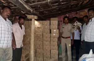 ಹೊಳಿಹೊಸೂರ ಗ್ರಾಮದಲ್ಲಿ ಪೊಲೀಸ್ ದಾಳಿ: ನಾಲ್ಕು ಲಕ್ಷ ರೂ ಬೆಲೆ ಮದ್ಯ ವಶಕ್ಕೆ