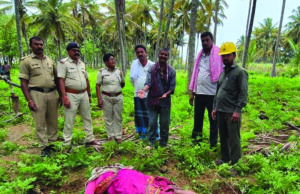 ವಿದ್ಯುತ್ ತಂತಿ ತುಳಿದು ಮಹಿಳೆ ಸಾವು