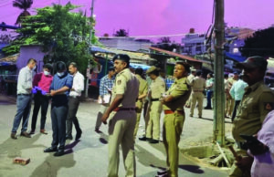 ಶಿವಮೊಗ್ಗ: ಹಾಡಹಗಲೇ ನಡುರಸ್ತೆಯಲ್ಲಿ ಇಬ್ಬರು ರೌಡಿಶೀಟರ್ ಗಳ ಭೀಕರ ಹತ್ಯೆ