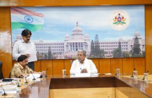 ಆಶ್ರಮ ಶಾಲೆ, ದಲಿತ ಮಕ್ಕಳ ಶಿಕ್ಷಣದ ಬಗ್ಗೆ ನಿರ್ಲಕ್ಷ್ಯ: ಅಧಿಕಾರಿಗಳಿಗೆ ಸಿಎಂ ತರಾಟೆ