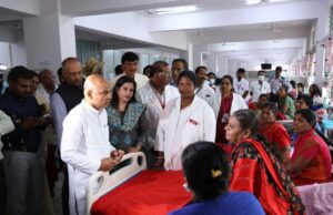 ಕಿದ್ವಾಯಿ-ಇಂದಿರಾಗಾಂಧಿ ಮಕ್ಕಳ ಆಸ್ಪತ್ರೆಯ ವೈದ್ಯರು-ಸಿಬ್ಬಂದಿಗಳಿಗೆ ಚಳಿ ಬಿಡಿಸಿದ ಸಚಿವ ಶರಣಪ್ರಕಾಶ್ ಪಾಟೀಲ್