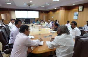 ಜೈವಿಕವಾಗಿ ವಿಘಟನೆಯಾಗುವ ಕ್ಯಾರಿಬ್ಯಾಗ್ ಗೆ ಅನುಮತಿ: ಈಶ್ವರ ಖಂಡ್ರೆ