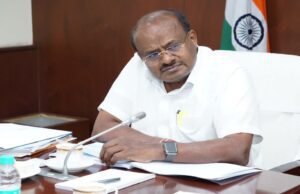 ಕೇರಳ ದುರಂತ; ತೀವ್ರ ಆಘಾತ ವ್ಯಕ್ತಪಡಿಸಿದ ಕೇಂದ್ರ ಸಚಿವ ಹೆಚ್ ಡಿ ಕುಮಾರಸ್ವಾಮಿ