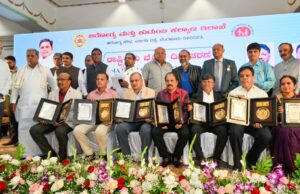 ಸರ್ಕಾರಿ ಆಸ್ಪತ್ರೆಗಳಲ್ಲಿ ಕೆಲಸ ಮಾಡುವ ವೈದ್ಯರು ಹೆಚ್ಚು ಸಮಾಜಮುಖಿಯಾಗಿ ಕೆಲಸ ಮಾಡಬೇಕು: ಮುಖ್ಯಮಂತ್ರಿ ಸಿದ್ದರಾಮಯ್ಯ