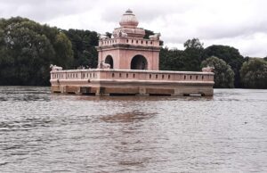 ನಂಜನಗೂಡು 16 ಕಾಲು ಮಂಟಪ ಮುಳುಗಡೆ: ಸ್ಥಾನ ಘಟ್ಟಕ್ಕೆ ಇಳಿಯದಂತೆ ಸೂಚನೆ