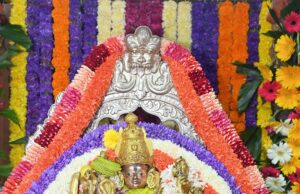 3ನೇ ಆಷಾಢ ಶುಕ್ರವಾರ: ಚಾಮುಂಡಿ ತಾಯಿಗೆ ನಾಗಲಕ್ಷ್ಮೀ ಅಲಂಕಾರ