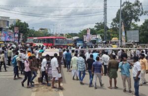 ಸಿಂಧನೂರು: ಎಂಎಲ್ಸಿ ಬಾದರ್ಲಿ ಸ್ವಾಗತ ಕಮಾನು ಕುಸಿದು ಮೂವರಿಗೆ ಗಾಯ